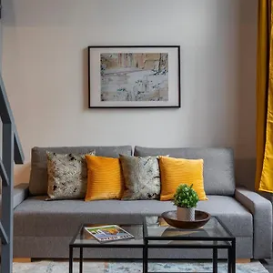 Deluxe By Bella Apartamento