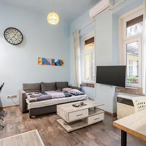 2br Party District K29 Apartamento