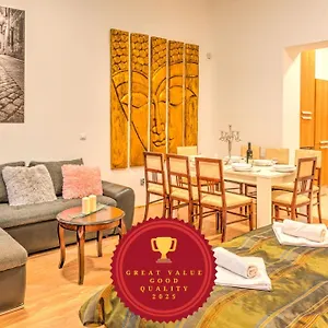 Central Apartments Apartament