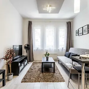 Fleur Creme Apartmán