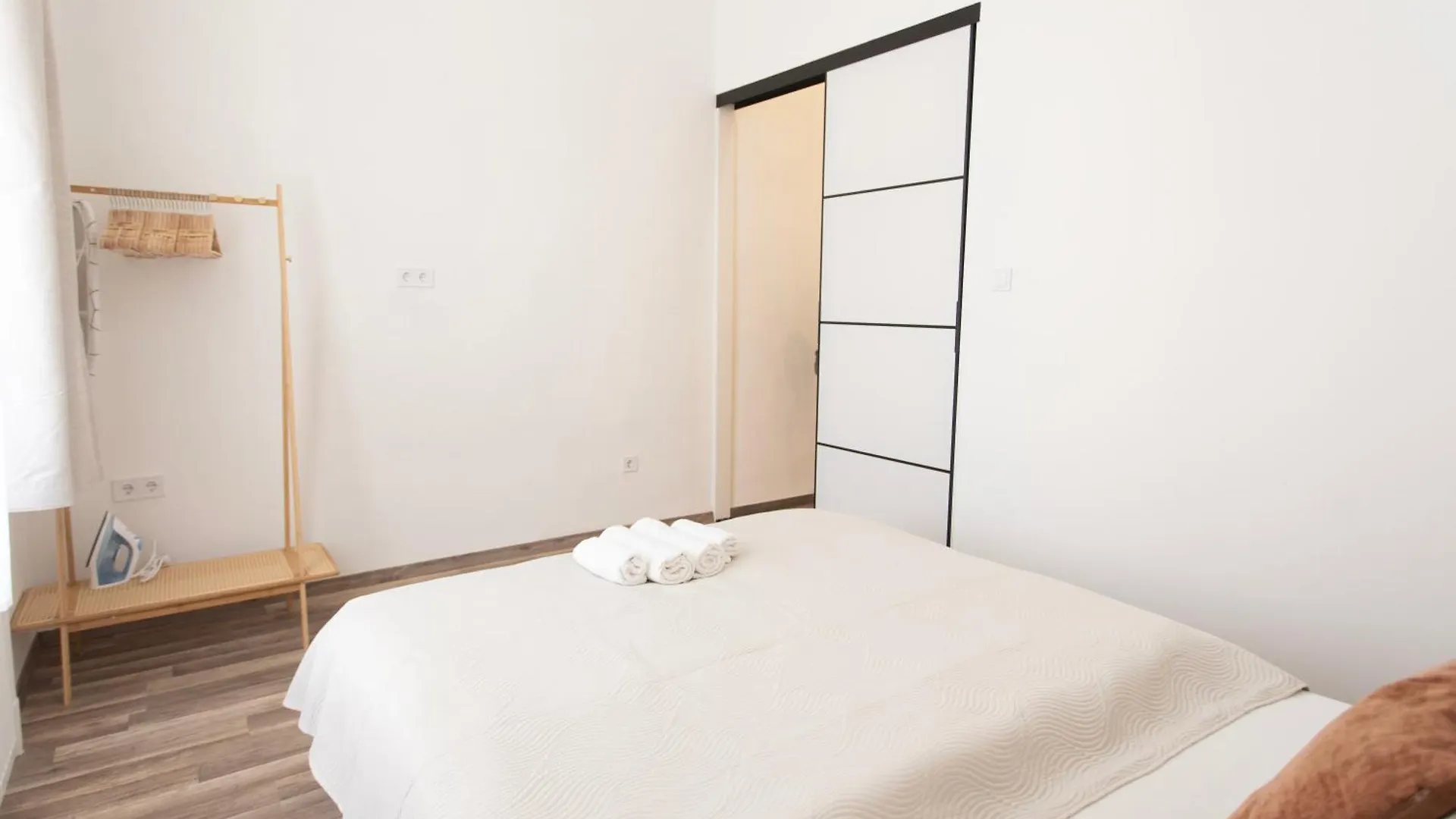 Cozy City Center E40 Apartments Budapest